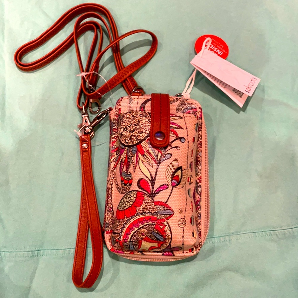 Sakroots phone case/wallet